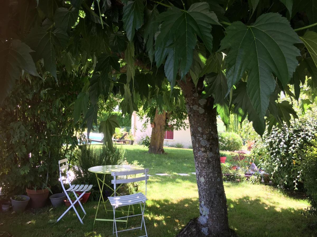 Bed and Breakfast Domaine De La Vigne Cadalen Экстерьер фото